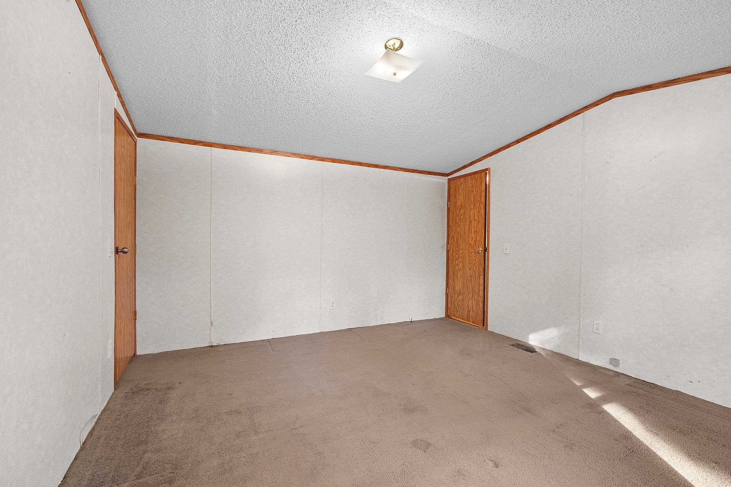 N11335 Evan Hill Road Crivitz, WI 54114 - Photo 15 of 30 Gallery Image 15