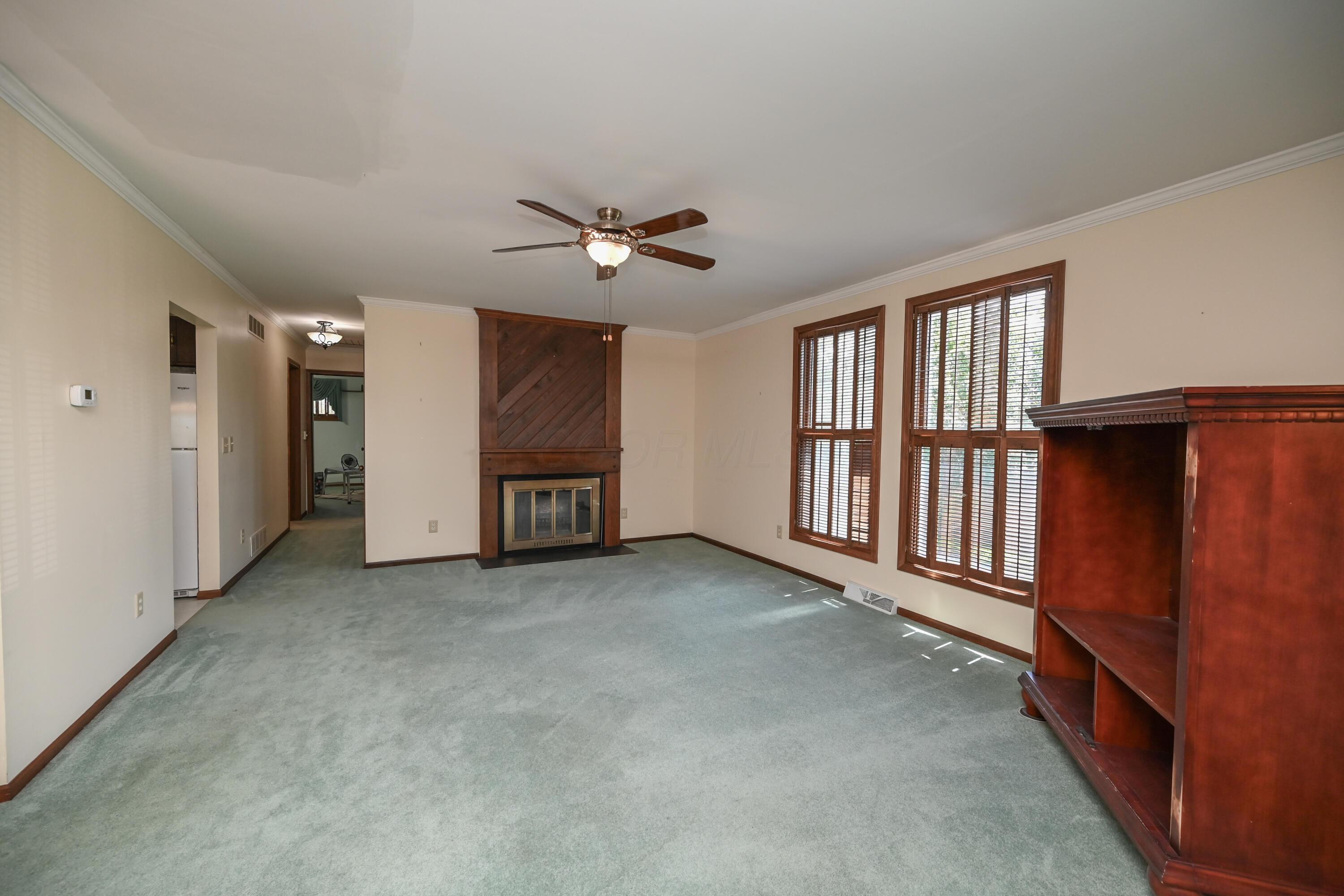 1208 Crescent Heights Road Marion, OH 43302 - Photo 6 of 44 DSC_2754