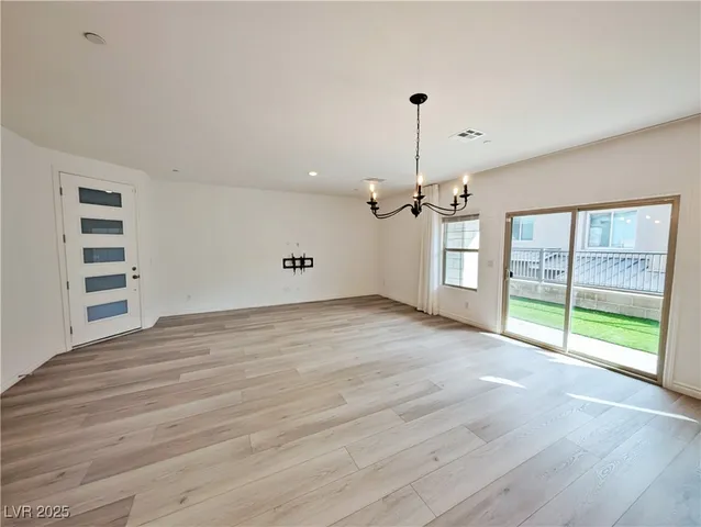 $2,280 | 600 Carriage Hill Drive, Unit 1087, Las Vegas, NV 89138