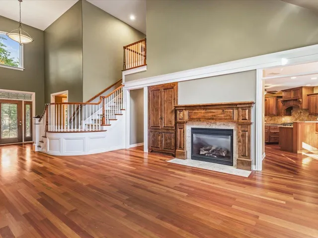 a view of a livingroom with a fireplace