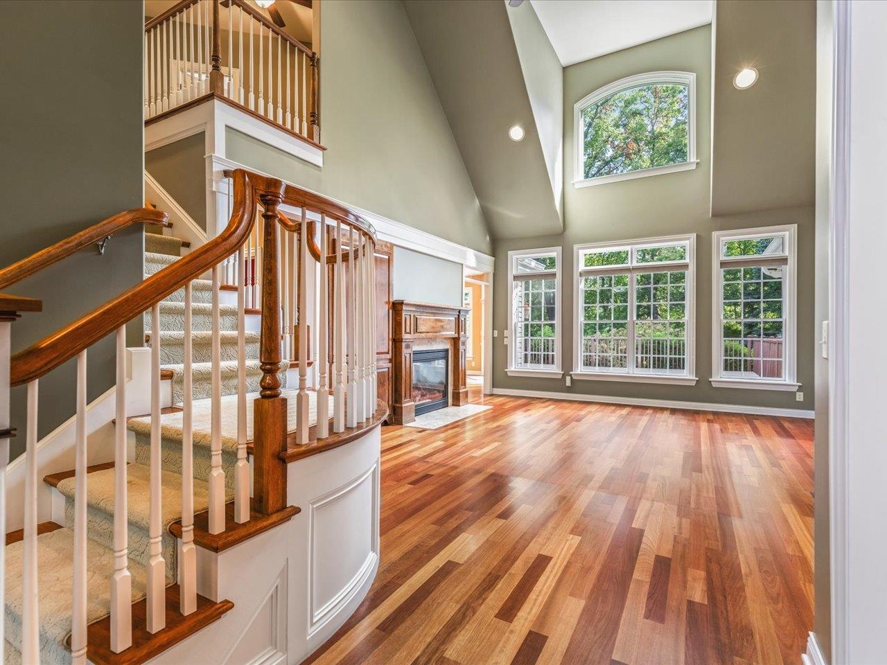 12936 Melrose Road Caledonia, IL 61011 - Photo 7 of 94 a view of an entryway with wooden floor and door