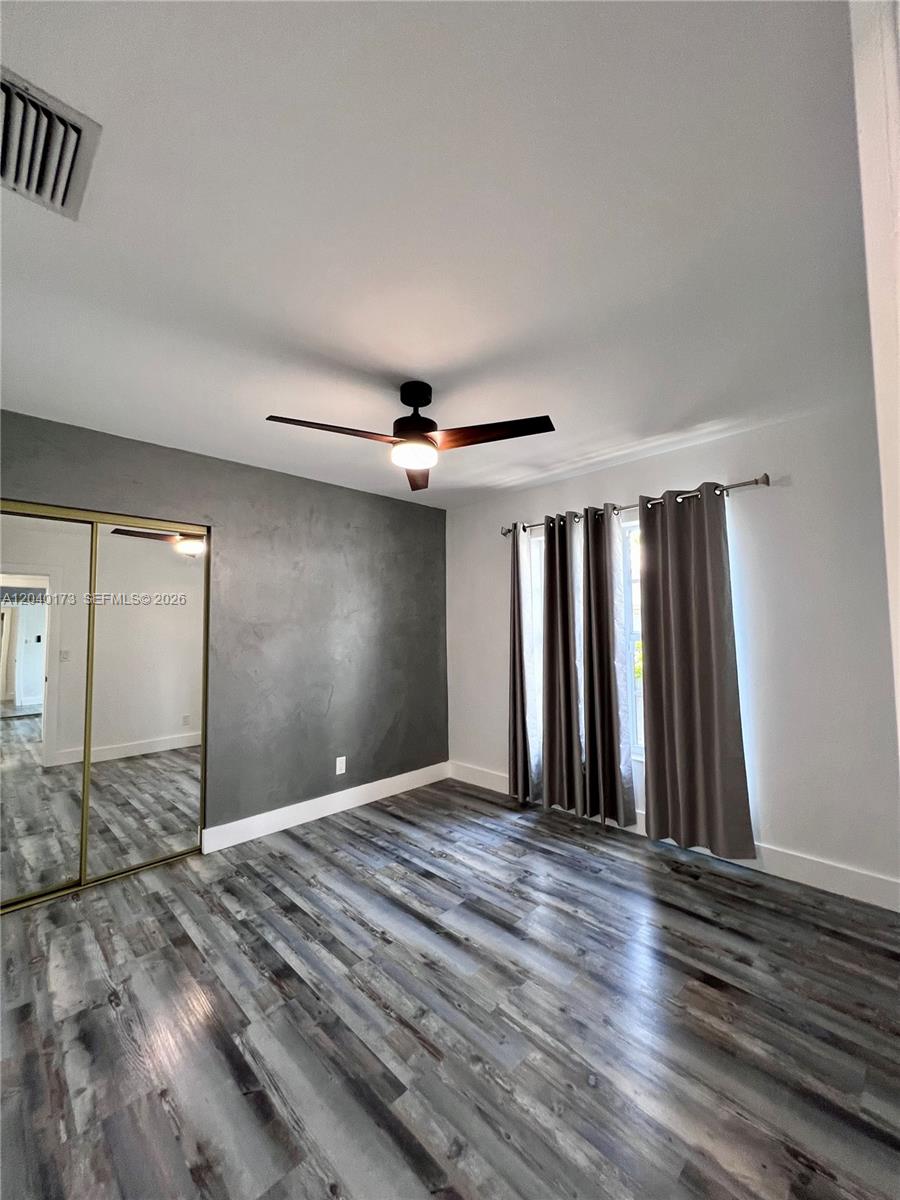 2425 Southwest 26th Lane Miami, FL 33133 - Photo 13 of 22
