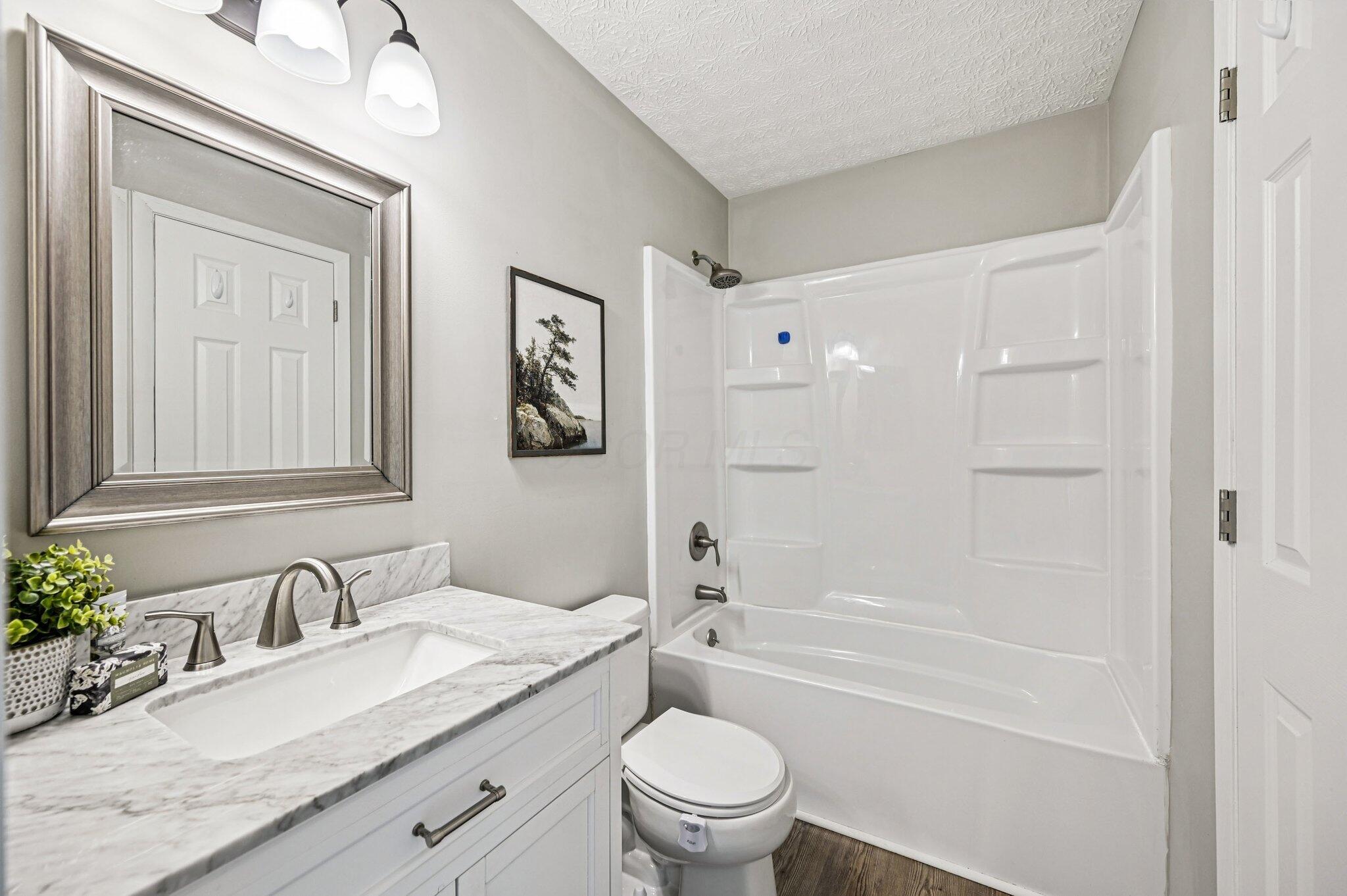 866 Riggsby Road Galloway, OH 43119 - Photo 18 of 34 Full Bath