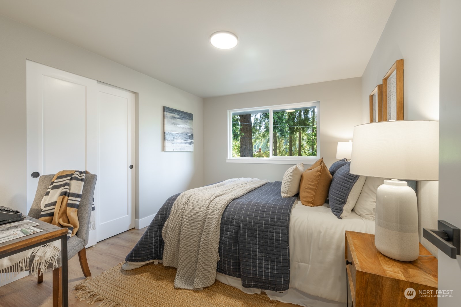 7909 199th Street Southwest Edmonds, WA 98026 - Photo 17 of 29 Gallery Image 17