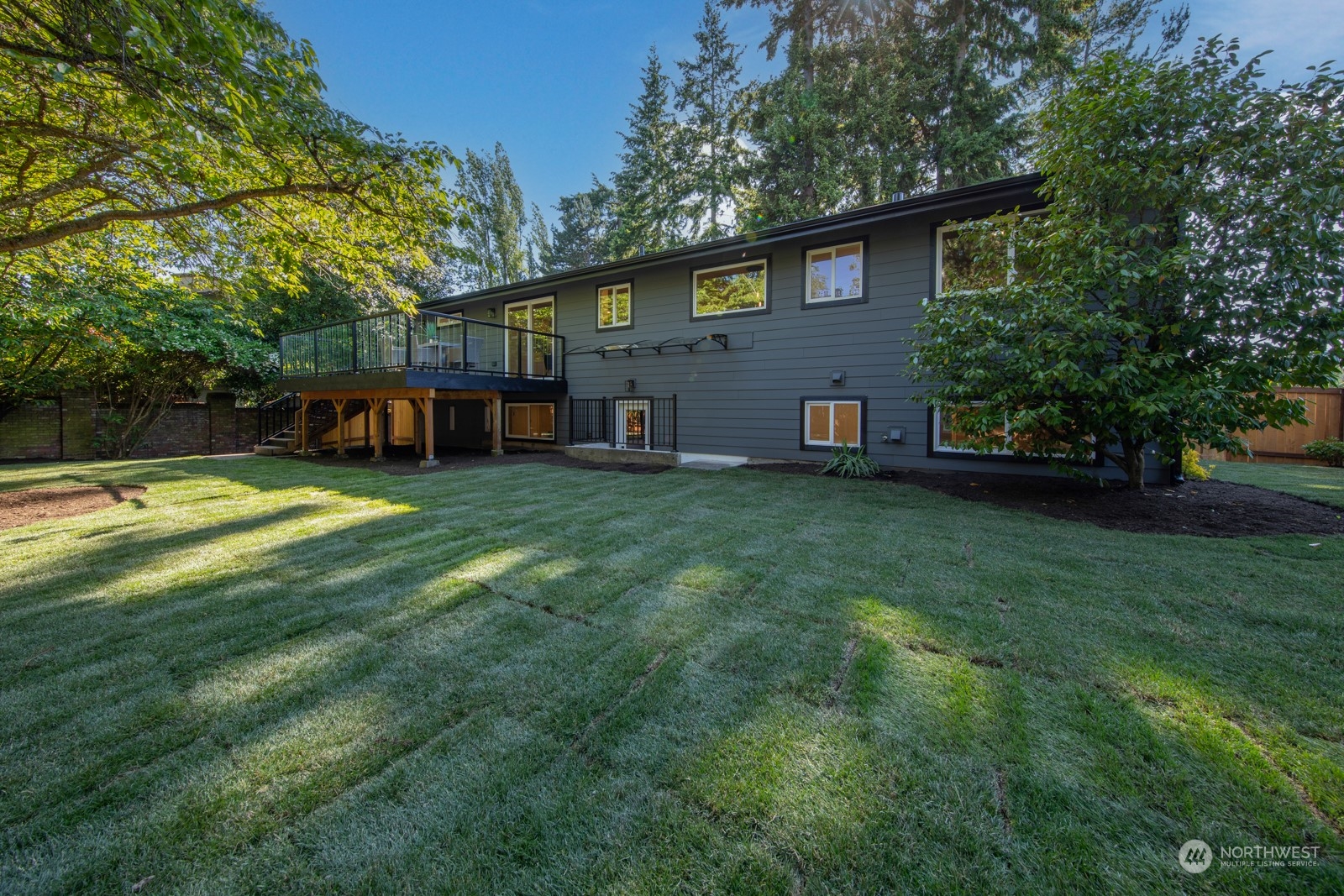 7909 199th Street Southwest Edmonds, WA 98026 - Photo 27 of 29 Gallery Image 27