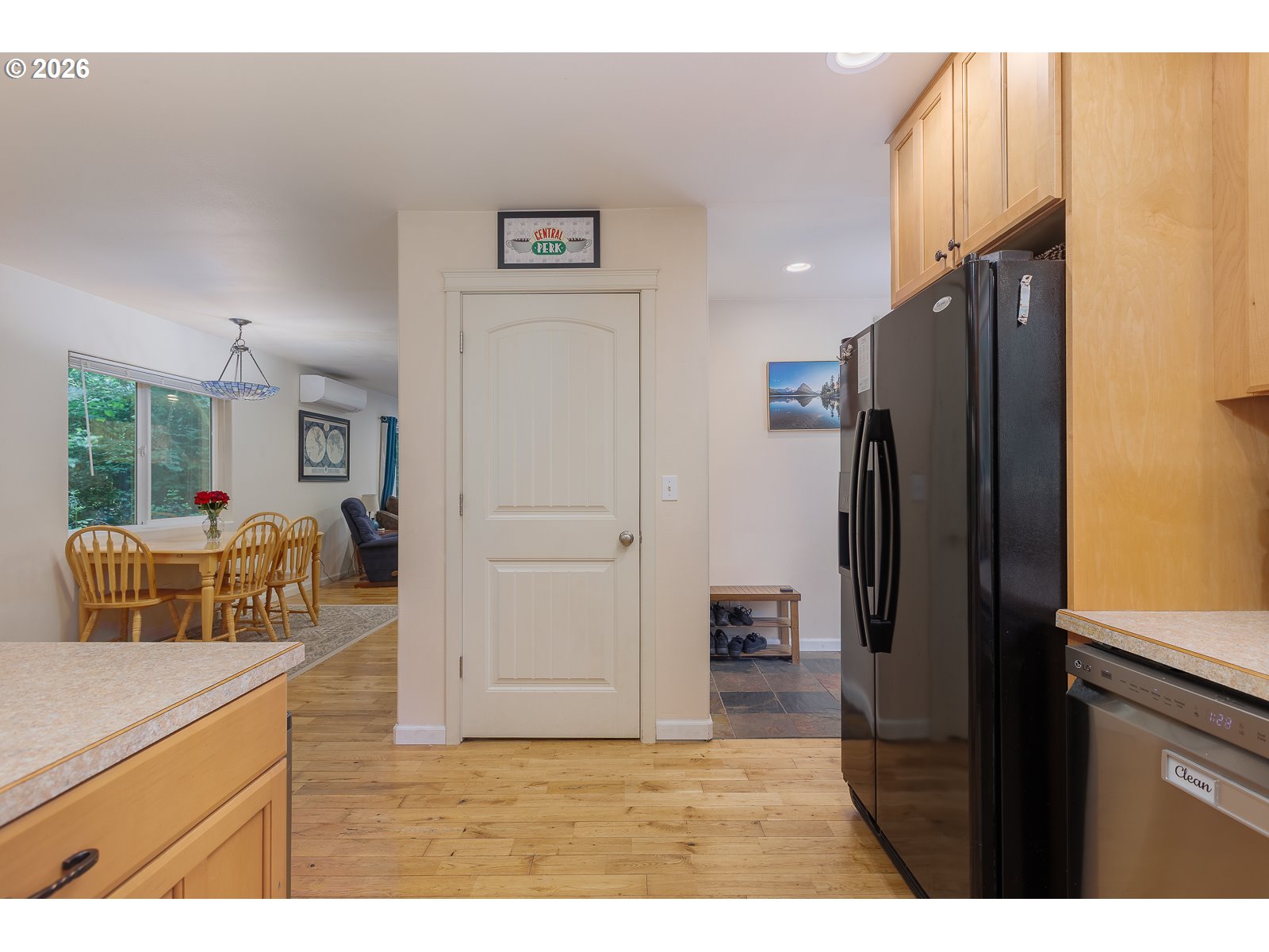 654 Northeast 8th Place Toledo, OR 97391 - Photo 12 of 37