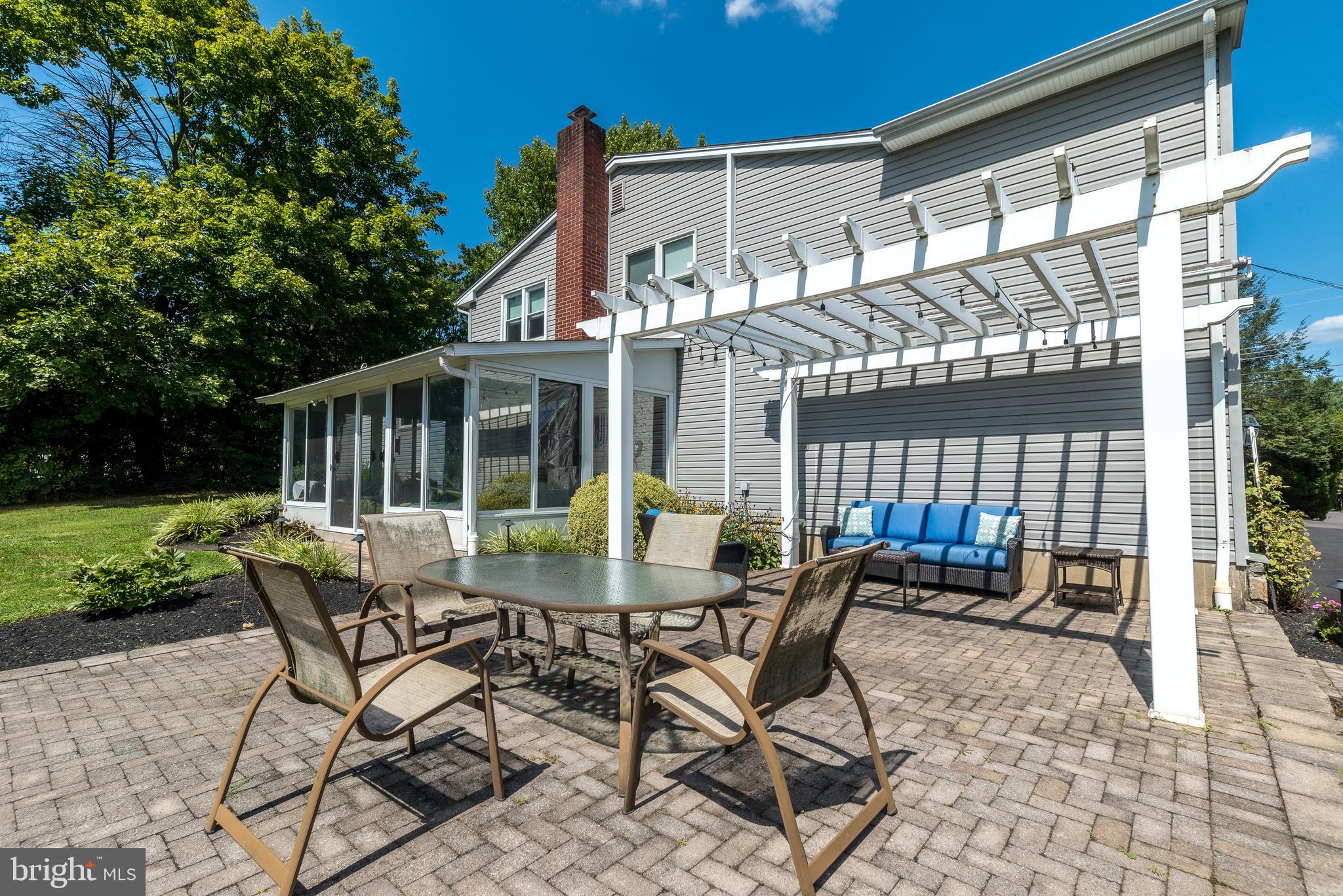 3184 Berkshire Road Doylestown, PA 18902 - Photo 11 of 54