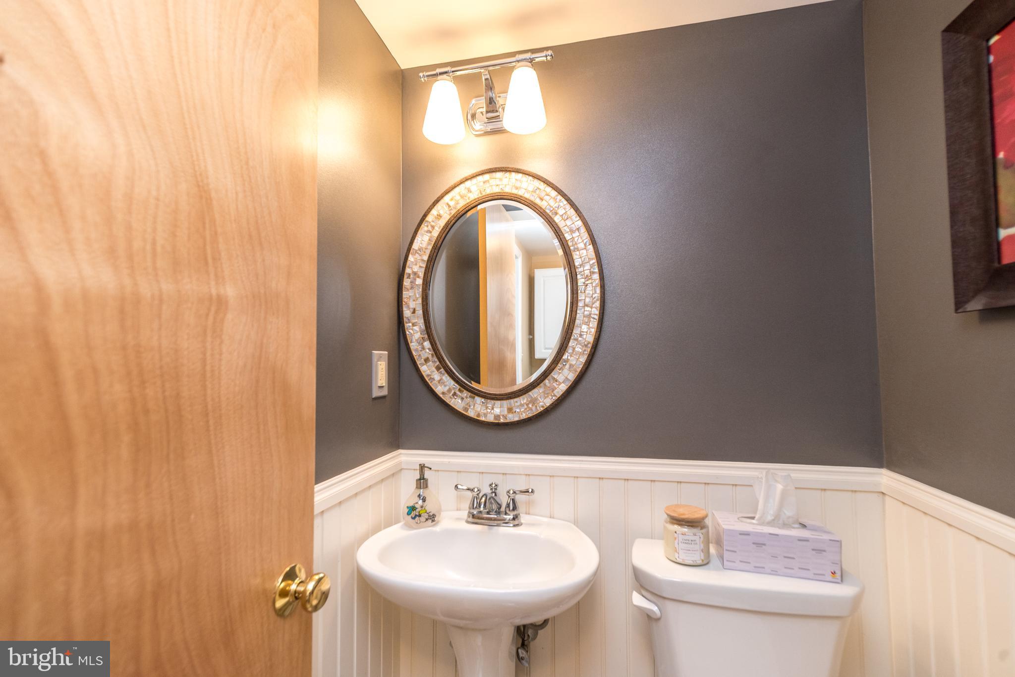 3184 Berkshire Road Doylestown, PA 18902 - Photo 38 of 54 Powder Room