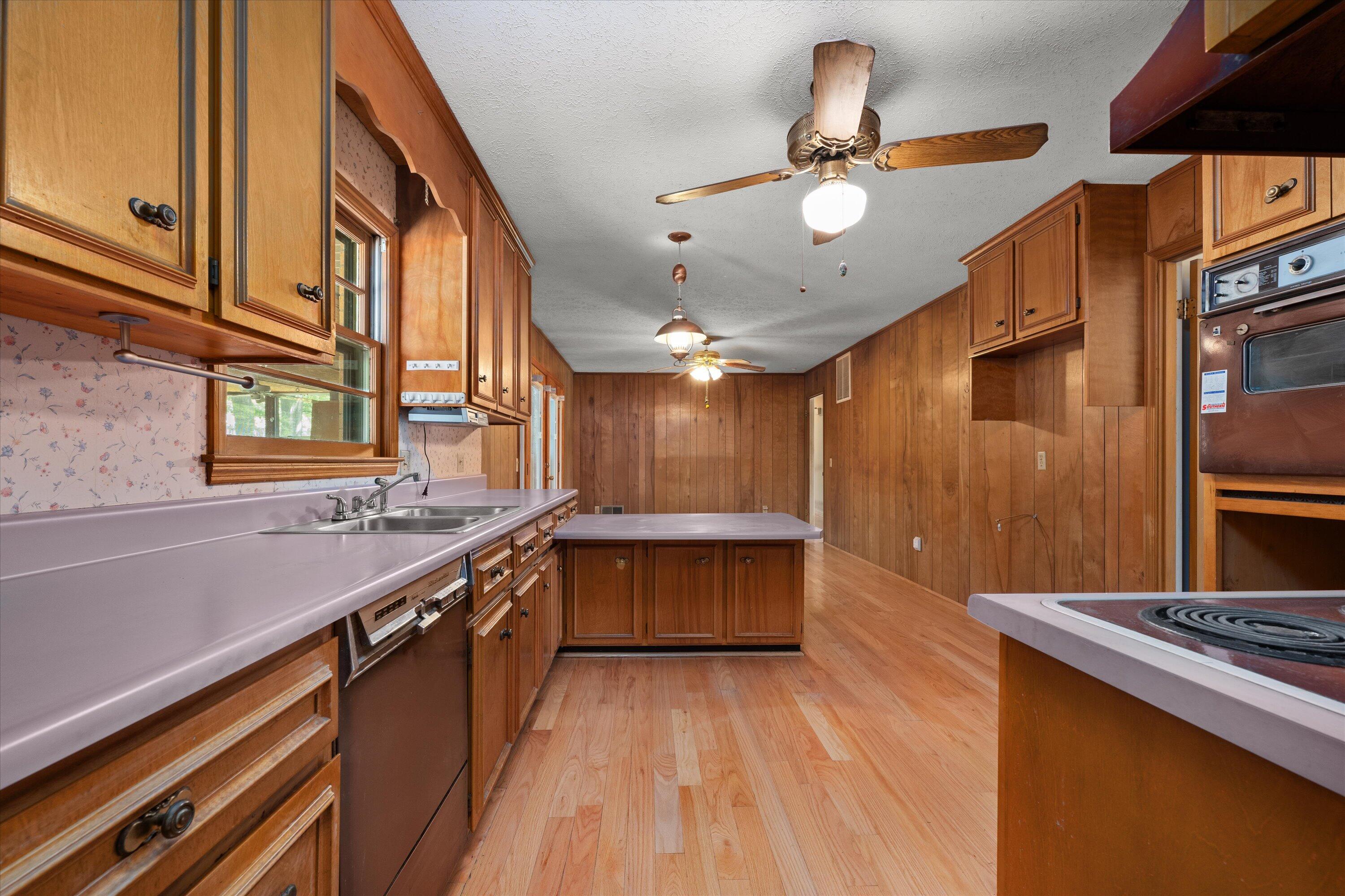 1914 Pine Log Road Aiken, SC 29803 - Photo 20 of 49 37-P1709983
