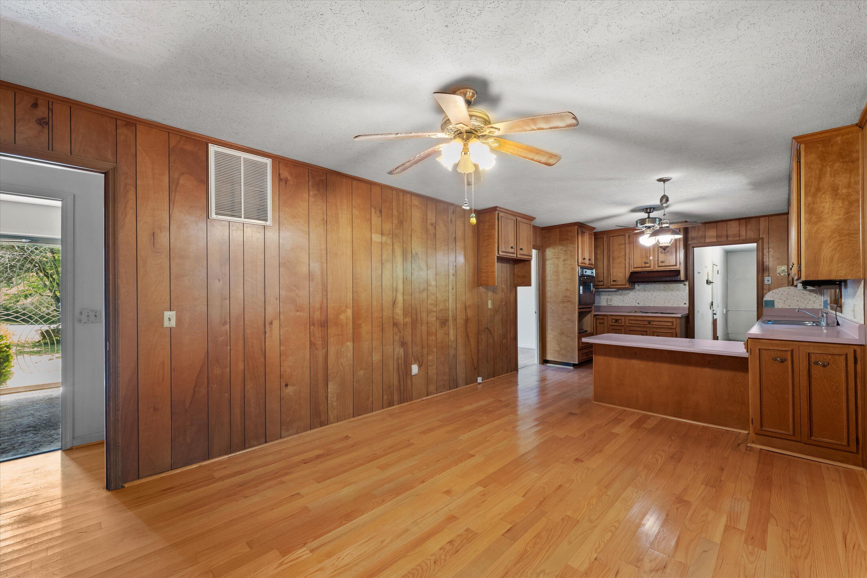 1914 Pine Log Road Aiken, SC 29803 - Photo 23 of 49 41-P1710010