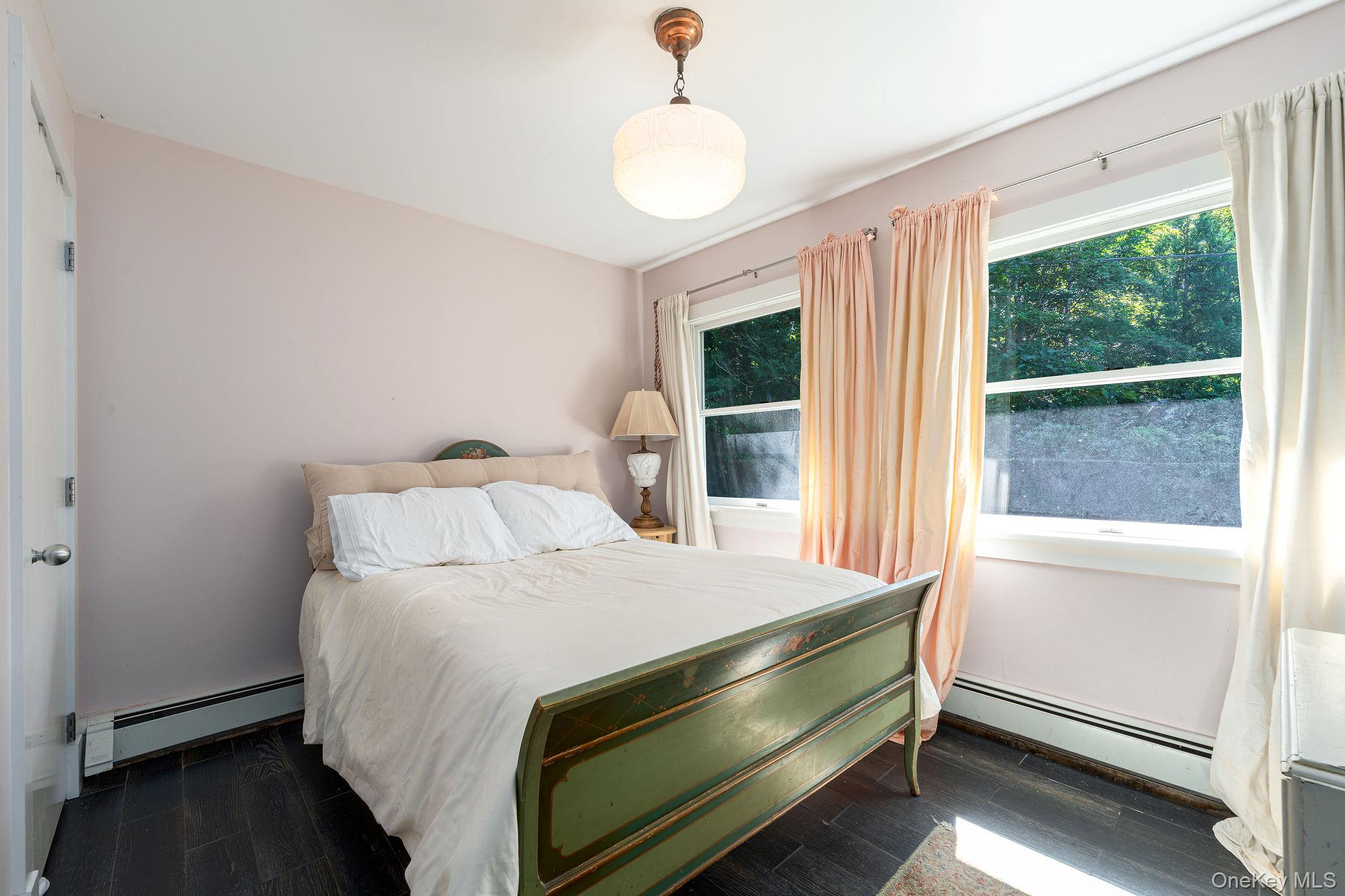 1 Gazon Road Shelter Island, NY 11964 - Photo 12 of 35 a bedroom with a bed and a window