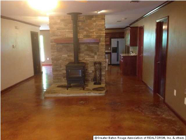 31242 Burgess Road Denham Springs, LA 70726 - Photo 6 of 26 Gallery Image 6