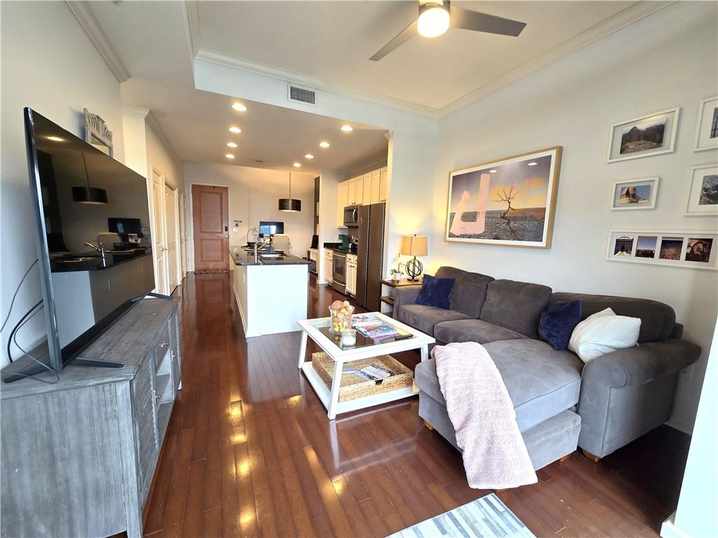 3040 Peachtree Road Northwest, Unit 1509 Atlanta, GA 30305 - Photo 2 of 18