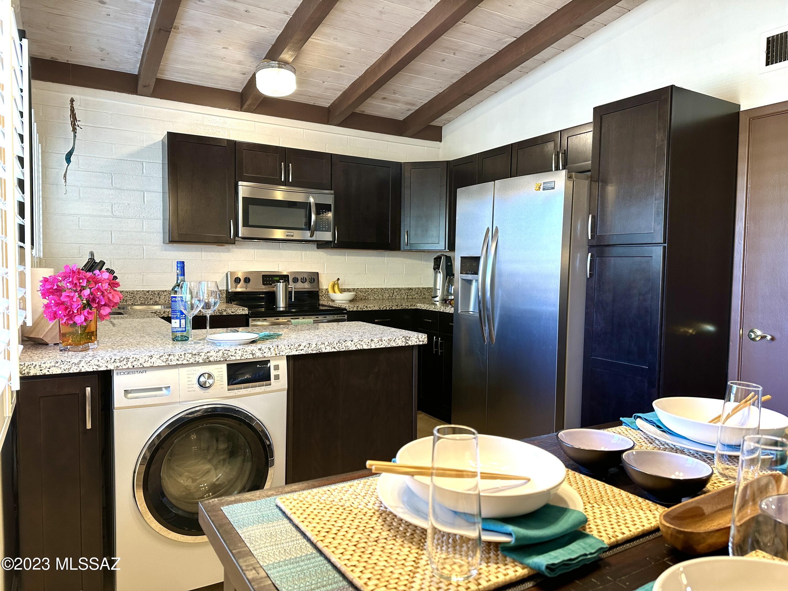5901 North Oracle Road, Unit 27 Tucson, AZ 85704 - Photo 11 of 29