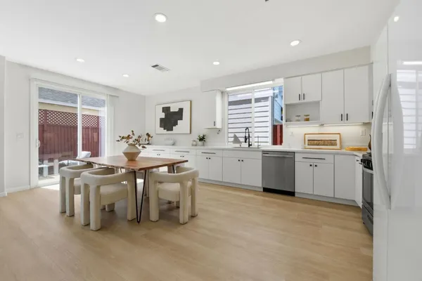 $1,648,000 | 950 Mouton Circle, East Palo Alto, CA 94303