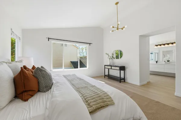 $1,648,000 | 950 Mouton Circle, East Palo Alto, CA 94303