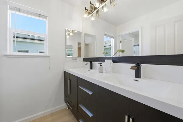 $1,648,000 | 950 Mouton Circle, East Palo Alto, CA 94303