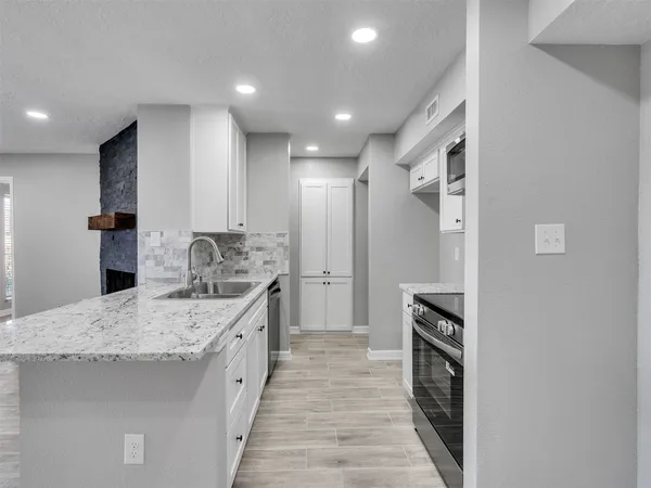 $1,425 | 260 El Dorado Boulevard, Unit 1610, Houston, TX 77598