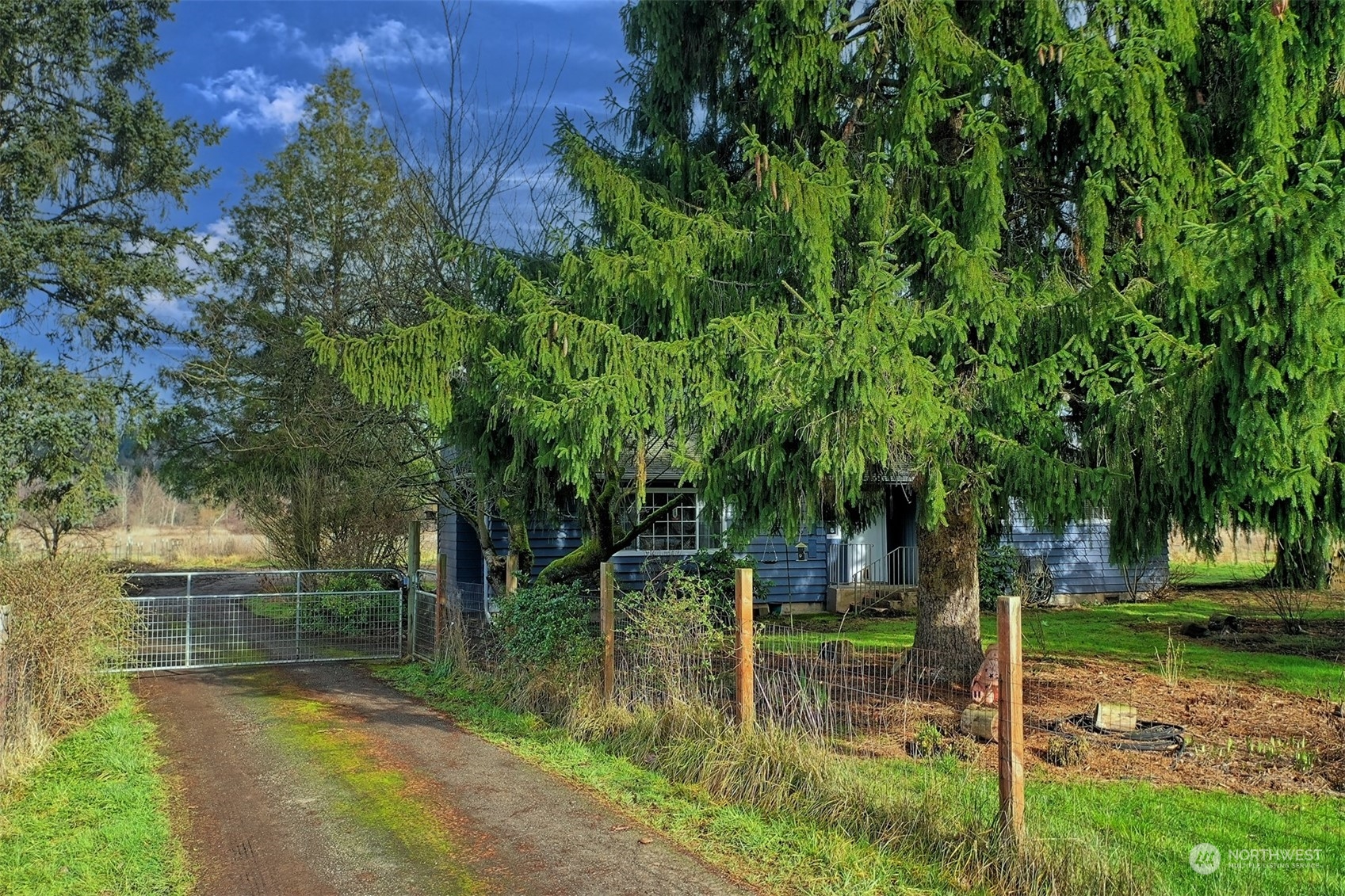 15319 Roosevelt Road Snohomish, WA 98290 - Photo 2 of 34 Gallery Image 2