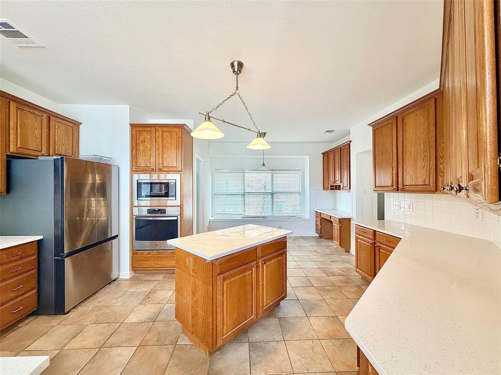 2308 Windy Ridge Court Plano, TX 75025 - Photo 6 of 31