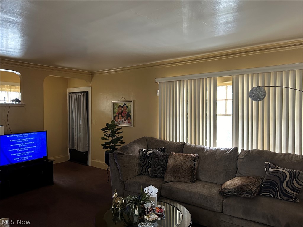 942 Nela View Road Cleveland Heights, OH 44112 - Photo 5 of 18
