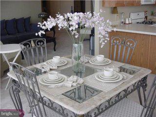 70 Kyle Way Ewing, NJ 08628 - Photo 4 of 6