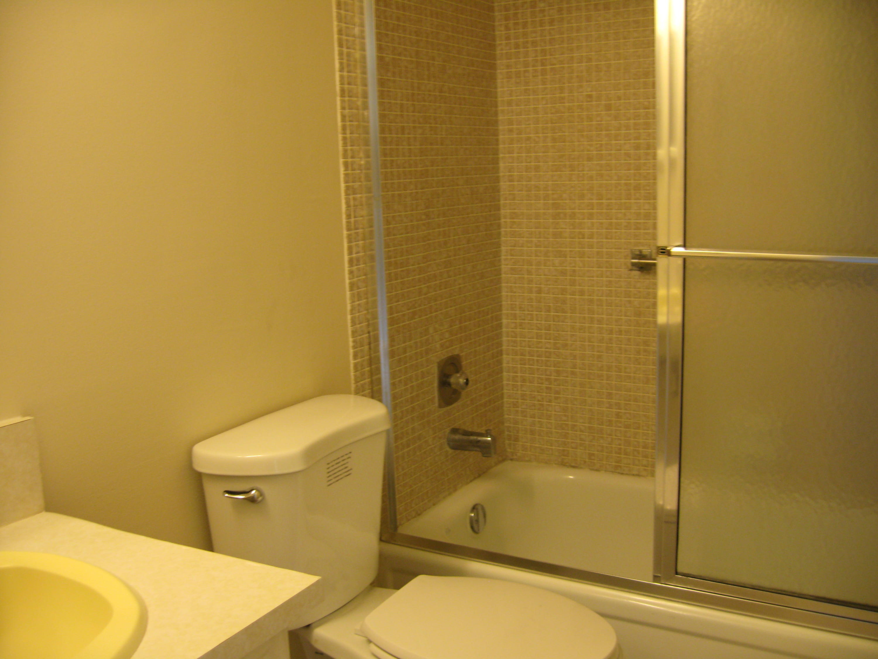 245 Brighton F Boca Raton, FL 33434 - Photo 7 of 12 IMG_5653