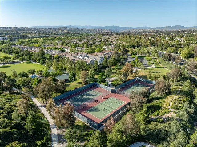 $995,000 | 27149 Highlands, Valencia, CA 91354