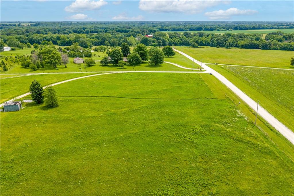 1017 Northeast 250 Road Knob Noster, MO 65336 - Photo 33 of 80