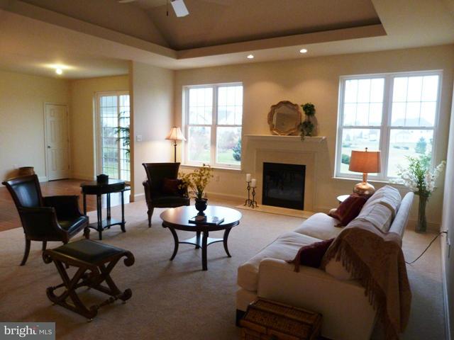 632 Dorset Street, Unit 29 Lititz, PA 17543 - Photo 9 of 17 Gallery Image 9