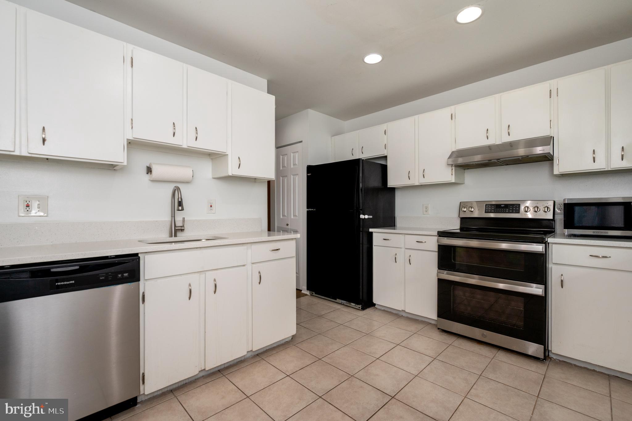1008 Cedar Ridge Court Annapolis, MD 21403 - Photo 7 of 32