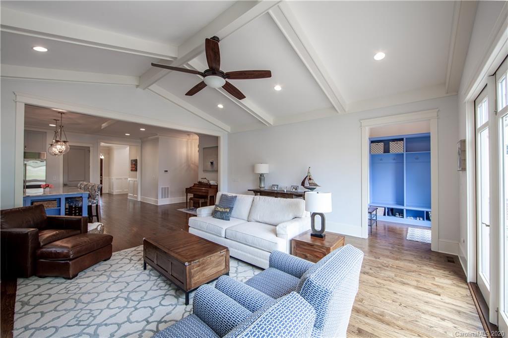 1215 Lilac Road Charlotte, NC 28209 - Photo 21 of 44 Gallery Image 21