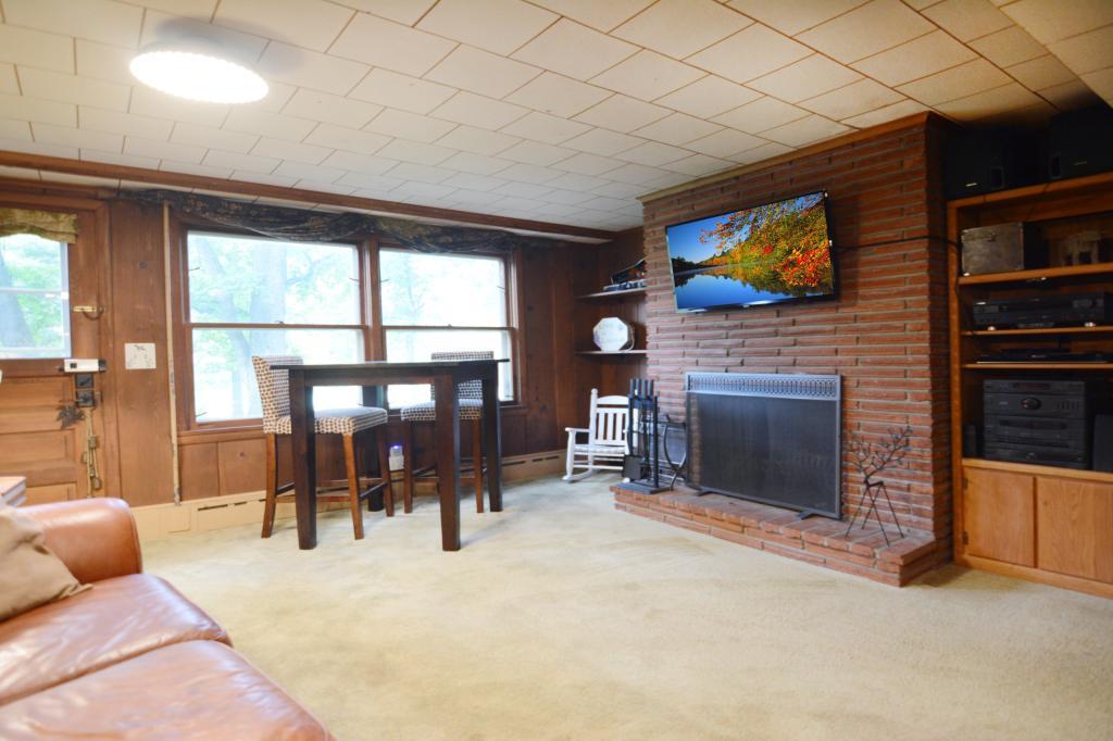 14 Duck Pass Road North Oaks, MN 55127 - Photo 12 of 17 Gallery Image 12