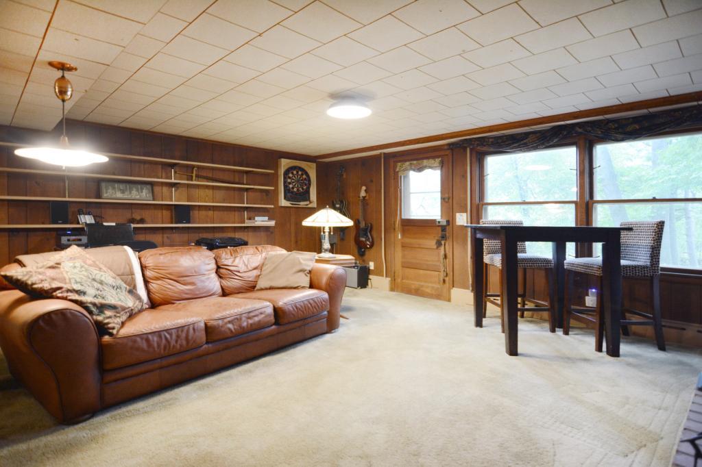 14 Duck Pass Road North Oaks, MN 55127 - Photo 13 of 17 Gallery Image 13