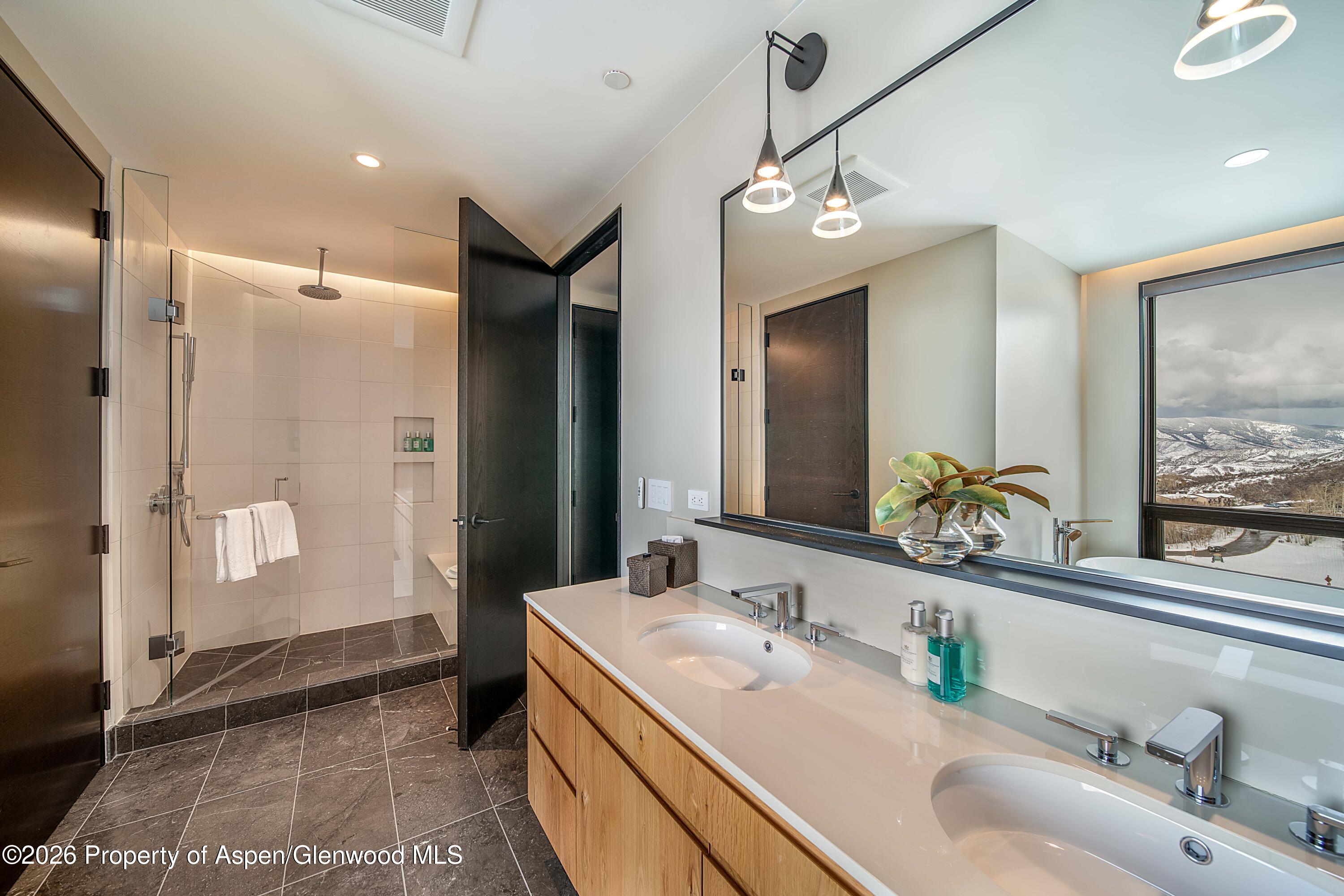 77 Wood Road, Unit 40701 Snowmass Village, CO 81615 - Photo 4 of 21 OSRC407-4