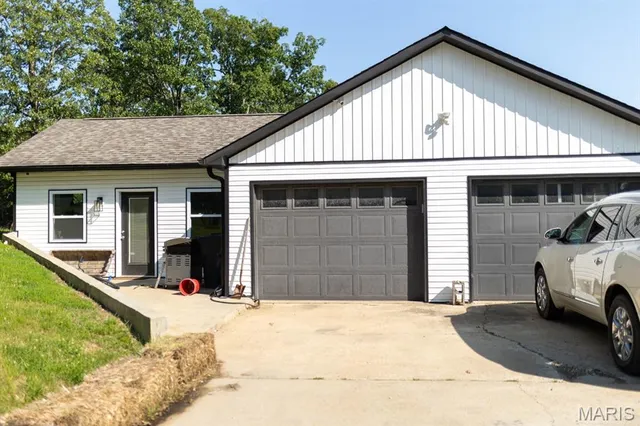 $375,000 | 1172 Hwy Nn Poplar Bluff, Poplar Bluff, MO 63901
