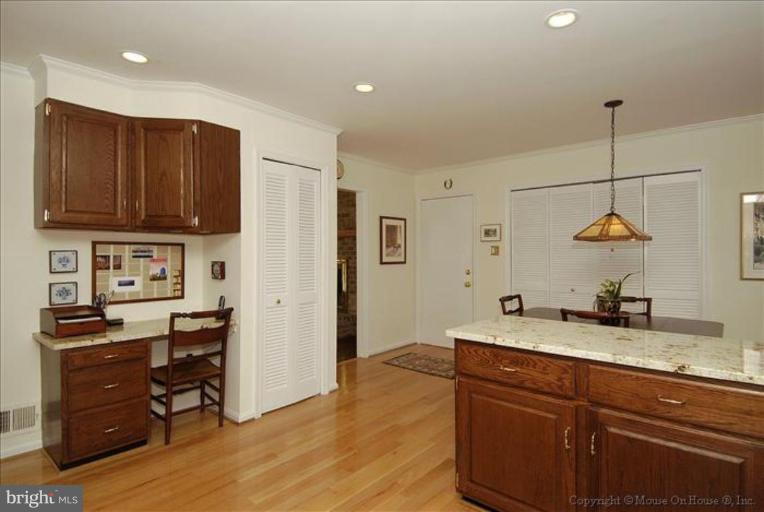 2024 Adams Hill Road Vienna, VA 22182 - Photo 19 of 30 Other #3