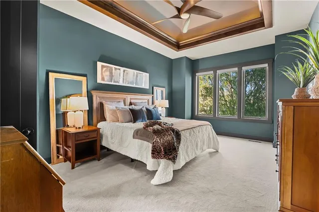 $1,300,000 | 2808 Northwest Nutall Court, Lee's Summit, MO 64081