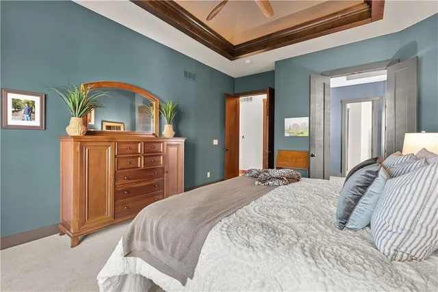 $1,300,000 | 2808 Northwest Nutall Court, Lee's Summit, MO 64081