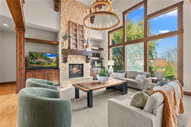 $1,300,000 | 2808 Northwest Nutall Court, Lee's Summit, MO 64081