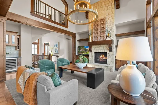 $1,300,000 | 2808 Northwest Nutall Court, Lee's Summit, MO 64081