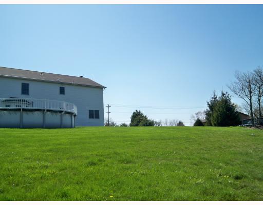 2660 Ridge Rd Extension Economy, PA 15005 - Photo 18 of 18 Exterior Back.