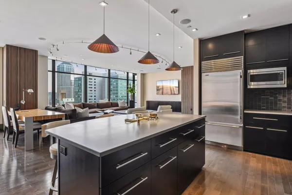 $630,000 | 201 South 11th Street, Unit 1120, Minneapolis, MN 55403