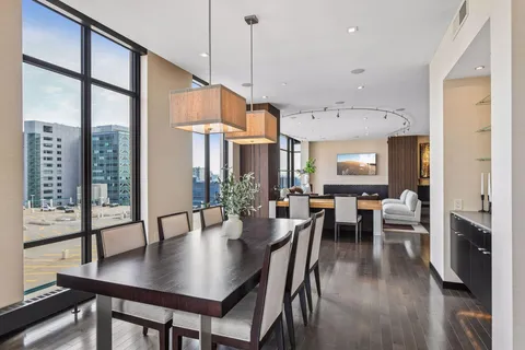 $630,000 | 201 South 11th Street, Unit 1120, Minneapolis, MN 55403