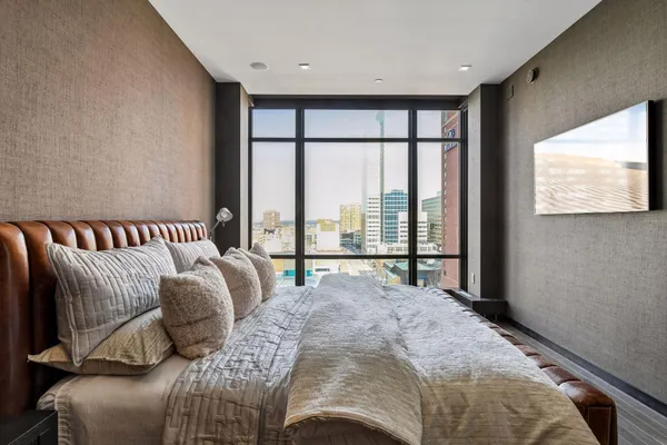 $630,000 | 201 South 11th Street, Unit 1120, Minneapolis, MN 55403