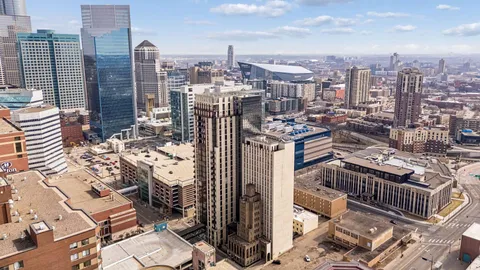 $630,000 | 201 South 11th Street, Unit 1120, Minneapolis, MN 55403