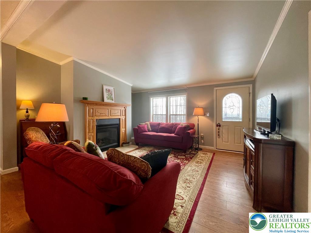 41 Spring Road Boyertown, PA 19512 - Photo 2 of 27