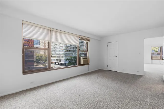 $224,900 | 2970 North Lake Shore Drive, Unit 6F, Chicago, IL 60657