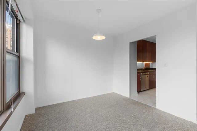 $224,900 | 2970 North Lake Shore Drive, Unit 6F, Chicago, IL 60657