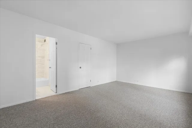 $224,900 | 2970 North Lake Shore Drive, Unit 6F, Chicago, IL 60657